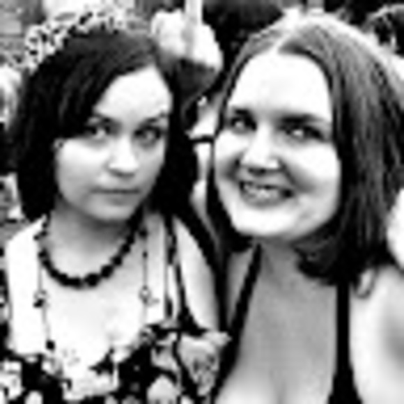 Meet your Posher, Sara - Picture 1 of 1